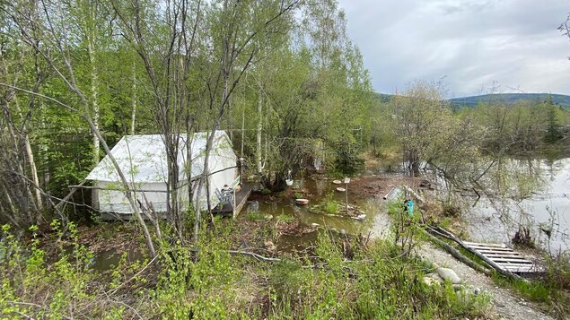 Évacuation stratégique et risque d’inondation pour Rock Creek, au Yukon