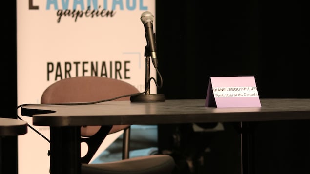 Diane Lebouthillier refuse de participer à un débat avec un candidat non vacciné Diane Lebouthillier refuse de participer à un débat avec un candidat non vacciné