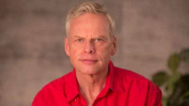 Trois nouvelles accusations d’agressions sexuelles contre le gourou John de Ruiter
