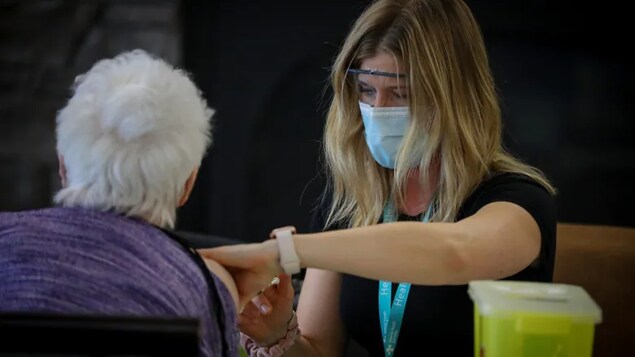 Un secteur de Calgary a un taux de vaccination de 99 % des personnes admissibles Un secteur de Calgary a un taux de vaccination de 99 % des personnes admissibles