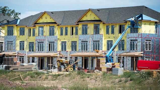 Le gouvernement Ford sous pression pour contrer la pénurie de logements Le gouvernement Ford sous pression pour contrer la pénurie de logements