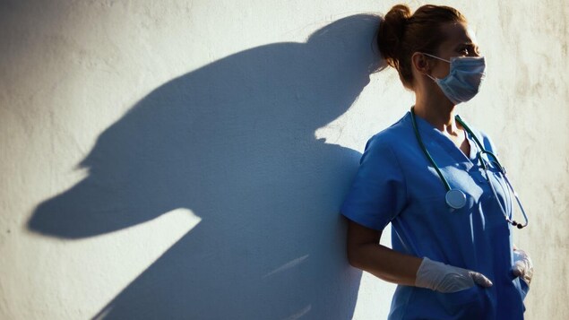Vaccination des travailleurs de la santé : la notion de contrainte préoccupe dans l’Est Vaccination des travailleurs de la santé : la notion de contrainte préoccupe dans l’Est