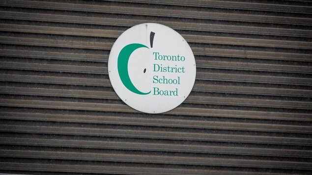 Le Conseil scolaire du district de Toronto veut le remboursement de ses frais de la COVID