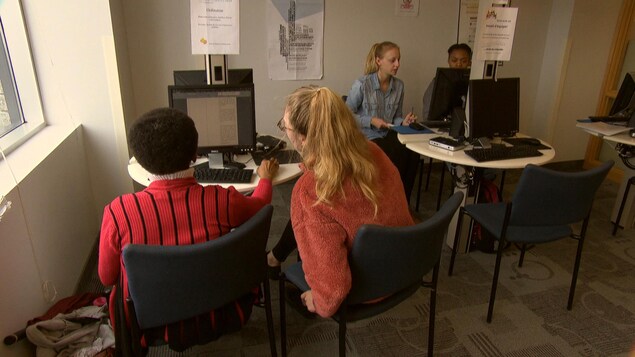 Le Tremplinguistique à La Cité disparaît, mais les services d'aide en français restent