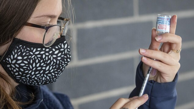 Vaccination obligatoire contre la COVID-19 pour les employés municipaux de Sudbury Vaccination obligatoire contre la COVID-19 pour les employés municipaux de Sudbury