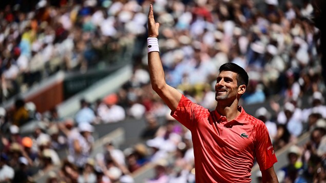 Novak Djokovic en quarts de finale pour la 17e fois à Roland-Garros