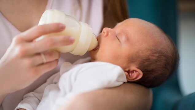 Santé Canada reconnaît la pénurie de préparations pour bébés souffrant d’allergies