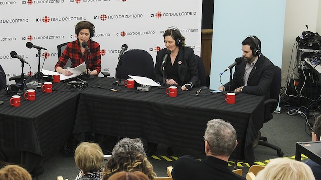 Catherine Perrin avec Marie Lebel et André Robichaud.