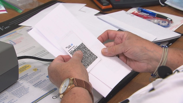 Un organisme de Shawinigan imprime près de 1700 preuves de vaccination Un organisme de Shawinigan imprime près de 1700 preuves de vaccination