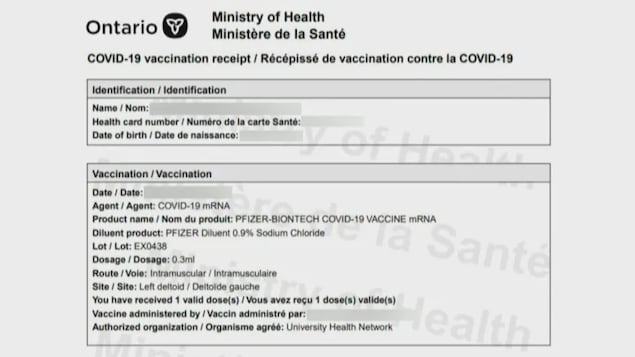 Entrée en vigueur d’un passeport vaccinal facile à contrefaire en Ontario Entrée en vigueur d’un passeport vaccinal facile à contrefaire en Ontario