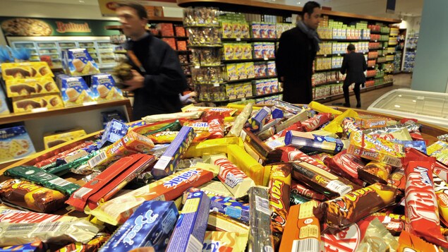 Nestlé va suspendre plusieurs de ses marques en Russie