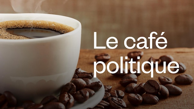 Une tasse de café.