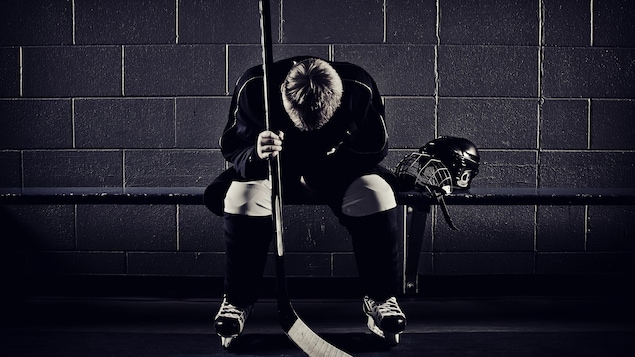 Initiations au hockey : des fédérations estriennes « choquées », mais « peu surprises »