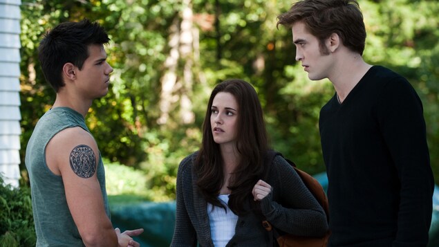 Une image tirée du film Twilight. Une image tirée du film Twilight.