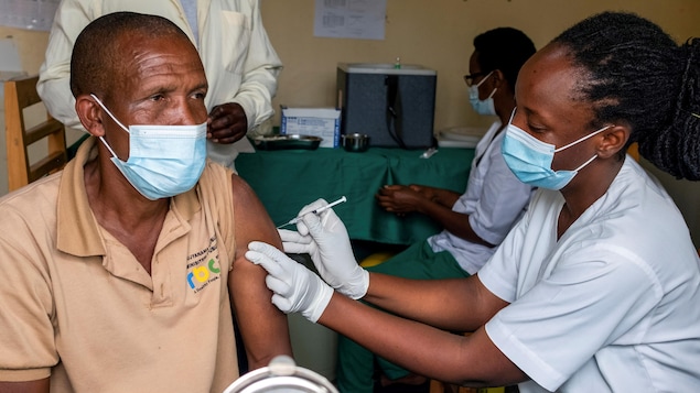 Vaccination : le fossé se creuse rapidement entre les pays riches et les plus pauvres