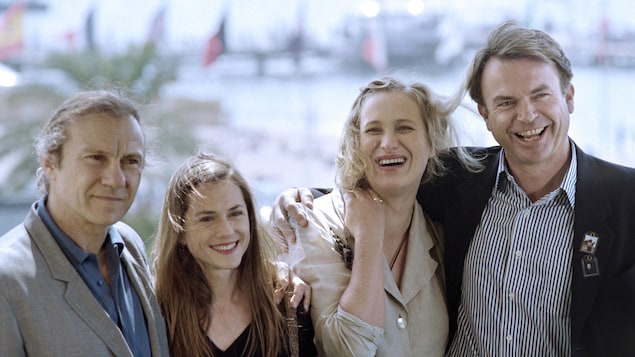 La réalisatrice Jane Campion avec les acteurs Harvey Keitel, Holly Hunter et Sam Neill en 1993.
