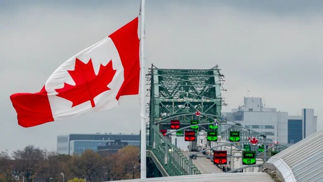 About 10 per cent of the 120,000 Canadian truckers who cross the border may not be able to work those routes because they haven't been vaccinated, according to the trucking alliance.