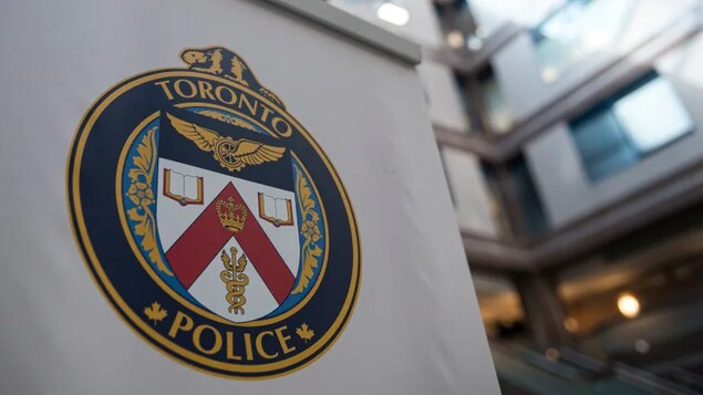 Les policiers de Toronto non vaccinés après le 30 novembre seront suspendus