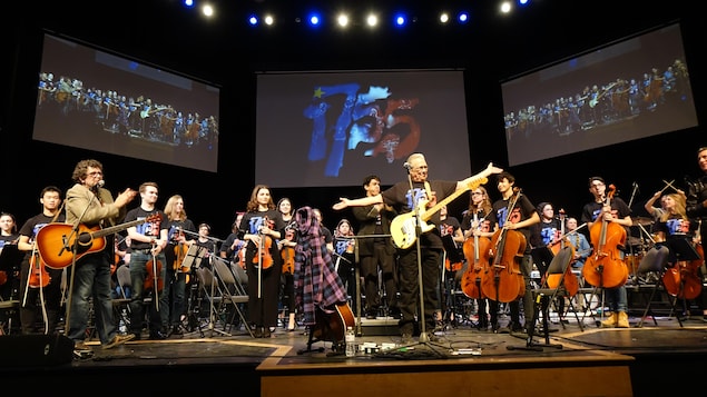 La chanson Le monde a bien changé au Panthéon des auteurs et compositeurs canadiens