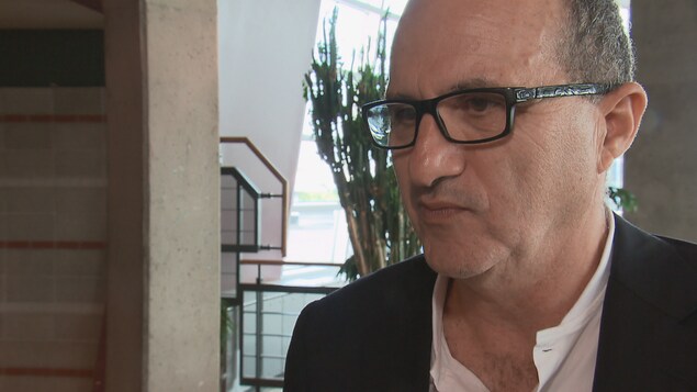 Abdelwahed Mekki-Berrada, professeur en anthropologie Abdelwahed Mekki-Berrada, professeur en anthropologie