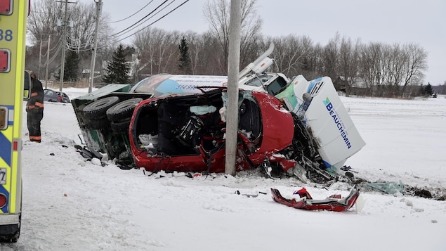 Une collision fait un blessé grave à Sainte-Brigide-d’Iberville