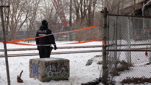 Une femme aurait été happée mortellement par un train à Montréal