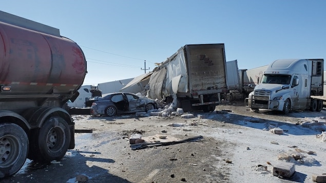 Un carambolage force la fermeture de l’autoroute 1 entre Virden et Brandon