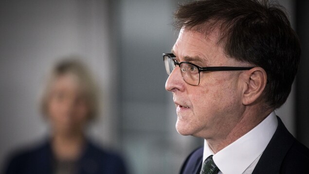 Health transfers: Adrian Dix demands serious talk with Justin Trudeau