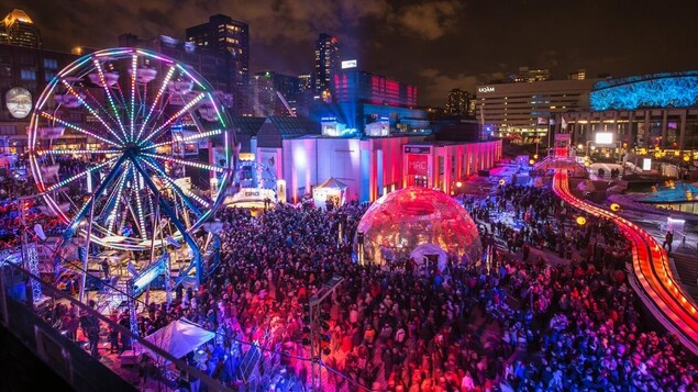 La Nuit blanche à Montréal en lumière. La Nuit blanche à Montréal en lumière.