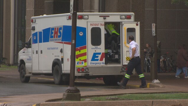 Un homme accusé d’avoir agressé un ambulancier dans un hôpital d’Halifax