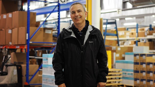 Alain Tessier visite régulièrement le centre de distribution situé à moins d'un kilomètre de l'Hôpital Fleurimont. Alain Tessier visite régulièrement le centre de distribution situé à moins d'un kilomètre de l'Hôpital Fleurimont.