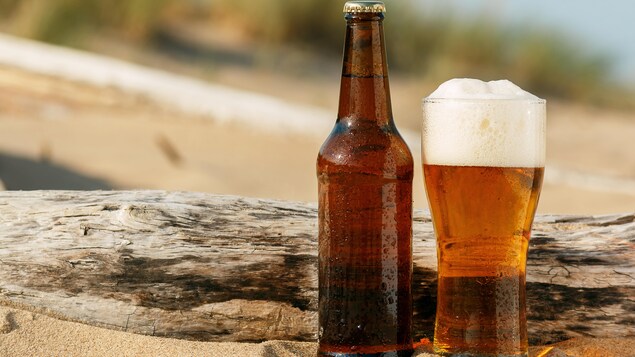 Sera-t-il possible de boire de l’alcool sur les plages de Vancouver cet été?