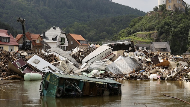 Catastrophes : l’ouragan Ida et les inondations ont gonflé la facture en 2021