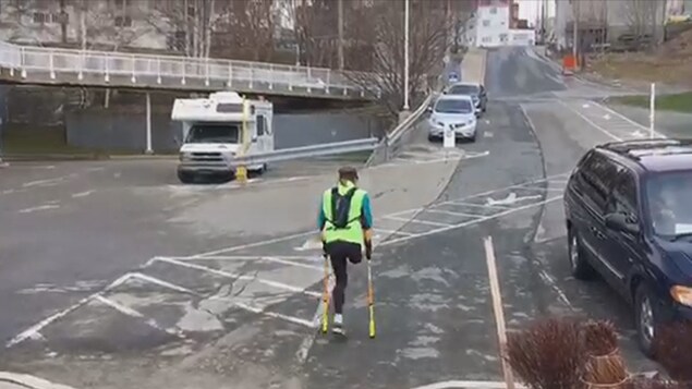 Guy Amalfitano commence à courir Guy Amalfitano commence à courir