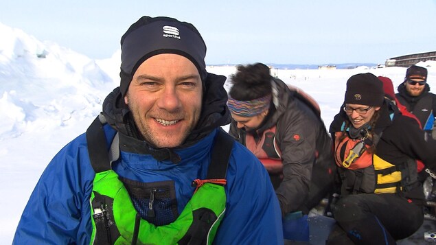 Le barreur des Givrés de Sept-Îles, Amaury Le Boyer. Le barreur des Givrés de Sept-Îles, Amaury Le Boyer.