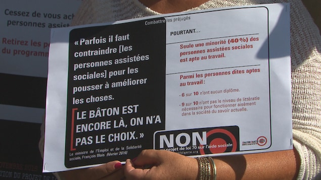 Manifestation contre le projet de loi 70 à Sherbrooke