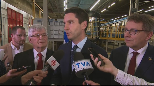 André Fortin, ministre des Transports, de la Mobilité durable et de l'Électrification des transports, à l'usine Bombardier de La Pocatière André Fortin, ministre des Transports, de la Mobilité durable et de l'Électrification des transports, à l'usine Bombardier de La Pocatière