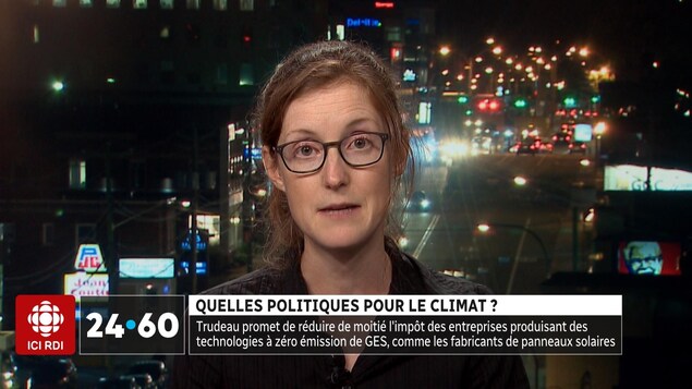 La professeure Annie Chaloux en entrevue à 24/60.