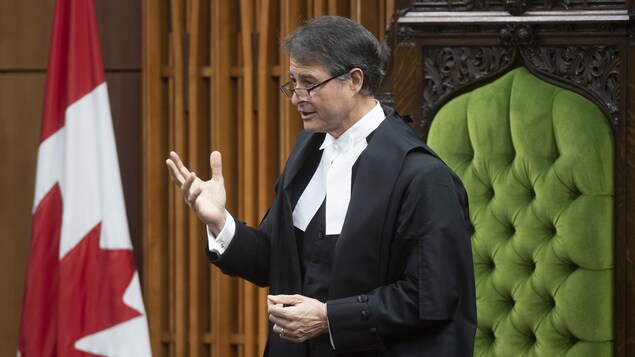 Le président des Communes prêt à défier le gouvernement en cour - Vimarsana News