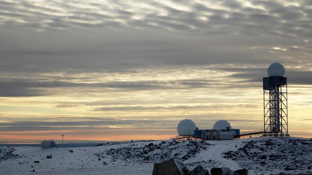 Quel avenir pour les stations radars du réseau d’alerte arctique DEW?