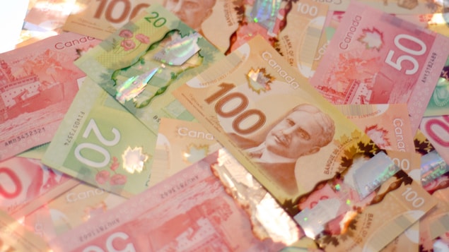 Billets de banque canadiens.