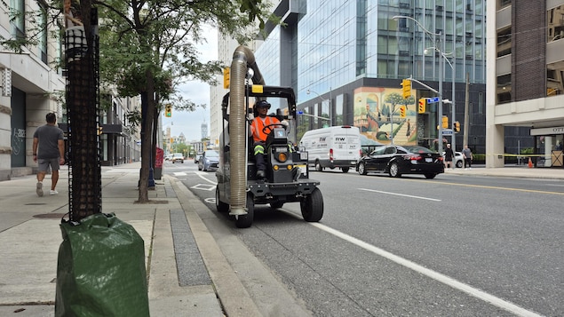 Dou-dou-dou : le son du métro de Montréal fait une apparition dans les rues de Toronto