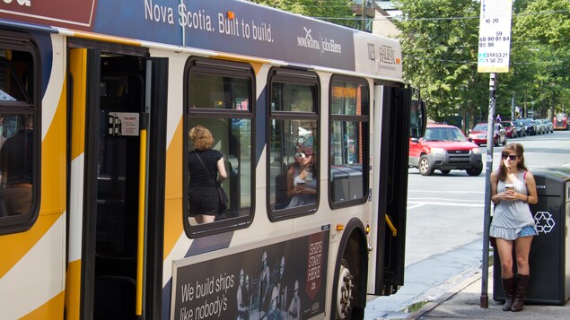 Le service de transport en commun d’Halifax est perturbé par le manque de personnel