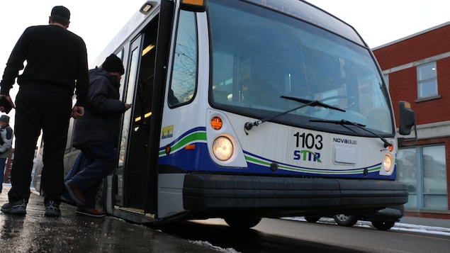 Seize autobus électriques d’ici 2026 pour la STTR