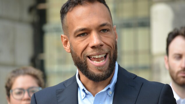 Balarama Holness se dit victime de propos haineux sur Internet