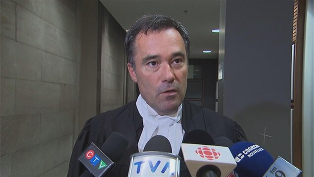 Me Benoît Larouche, procureur aux poursuites criminelles et pénales Me Benoît Larouche, procureur aux poursuites criminelles et pénales