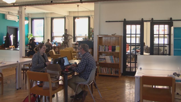 La Station est un espace de travail dans la Botsford Station.
