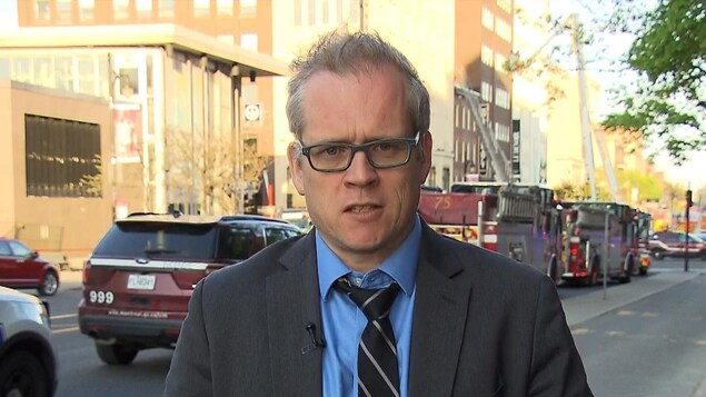 Le directeur du journal « Le Devoir », Brian Myles Le directeur du journal « Le Devoir », Brian Myles
