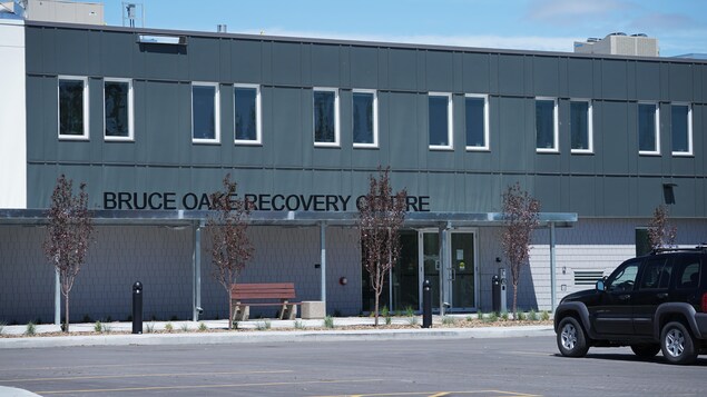 Bruce Oake addiction treatment center welcomes first patients