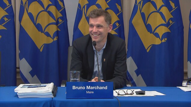 Le maire de Québec présente un budget dans la continuité et la collaboration